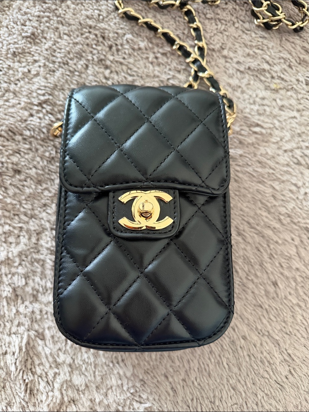 CH4NEL Black Quilted Mini Phone Crossbody with Gold CC Turn-Lock